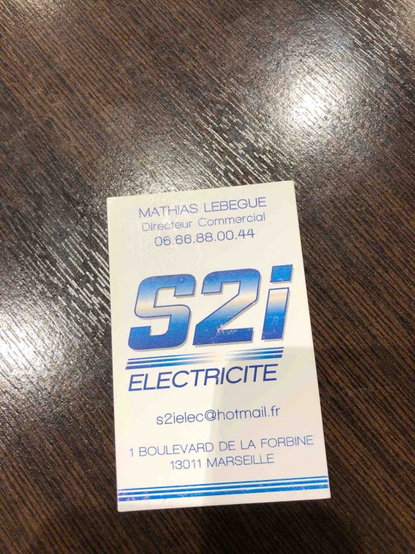 Artisan pour rénover et remettre aux normes une installation électrique Marseille Bouche du Rhône  S2I électricité